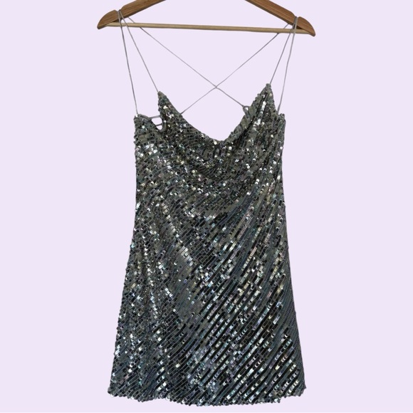 NEW! Zara Silver Sequin Mini Dress - Picture 2 of 5